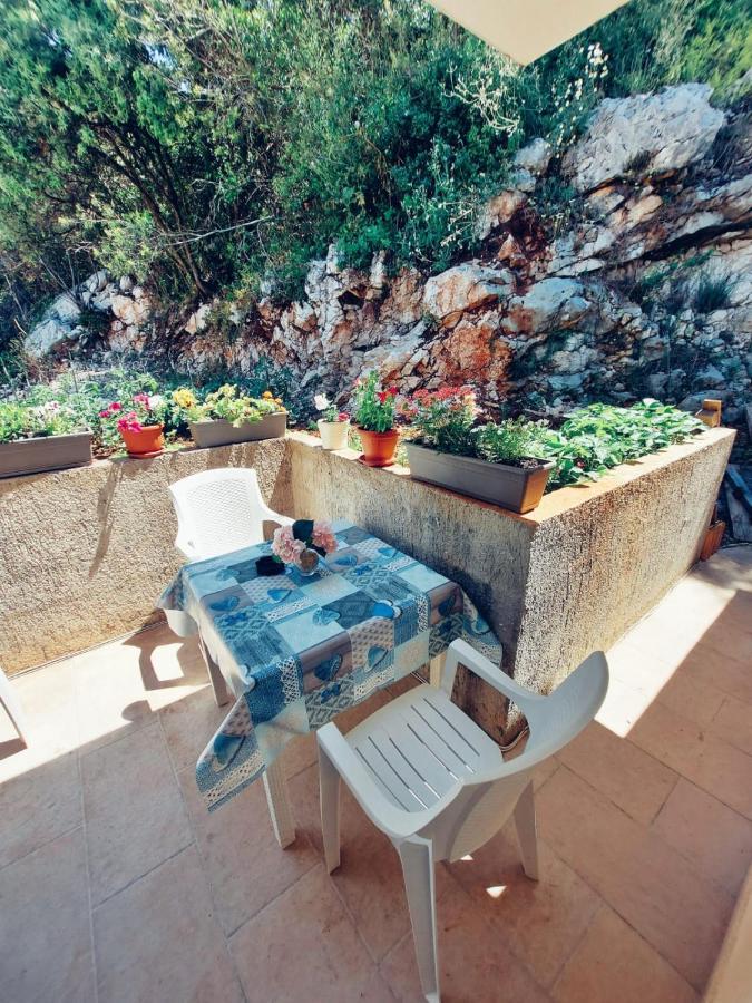 Apartmani Butigan-Tiha Luka ネウム エクステリア 写真