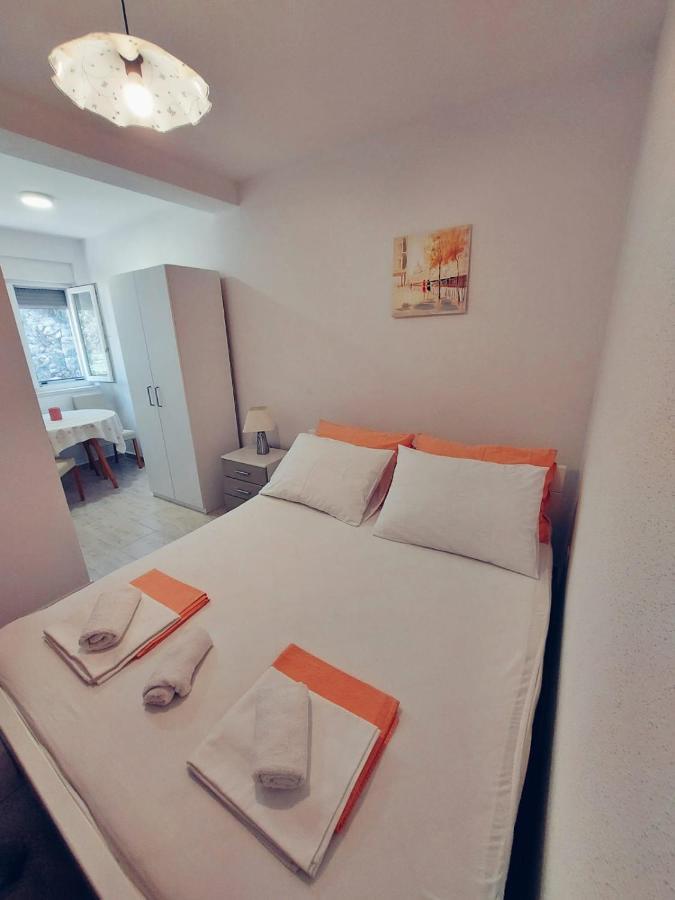 Apartmani Butigan-Tiha Luka ネウム エクステリア 写真