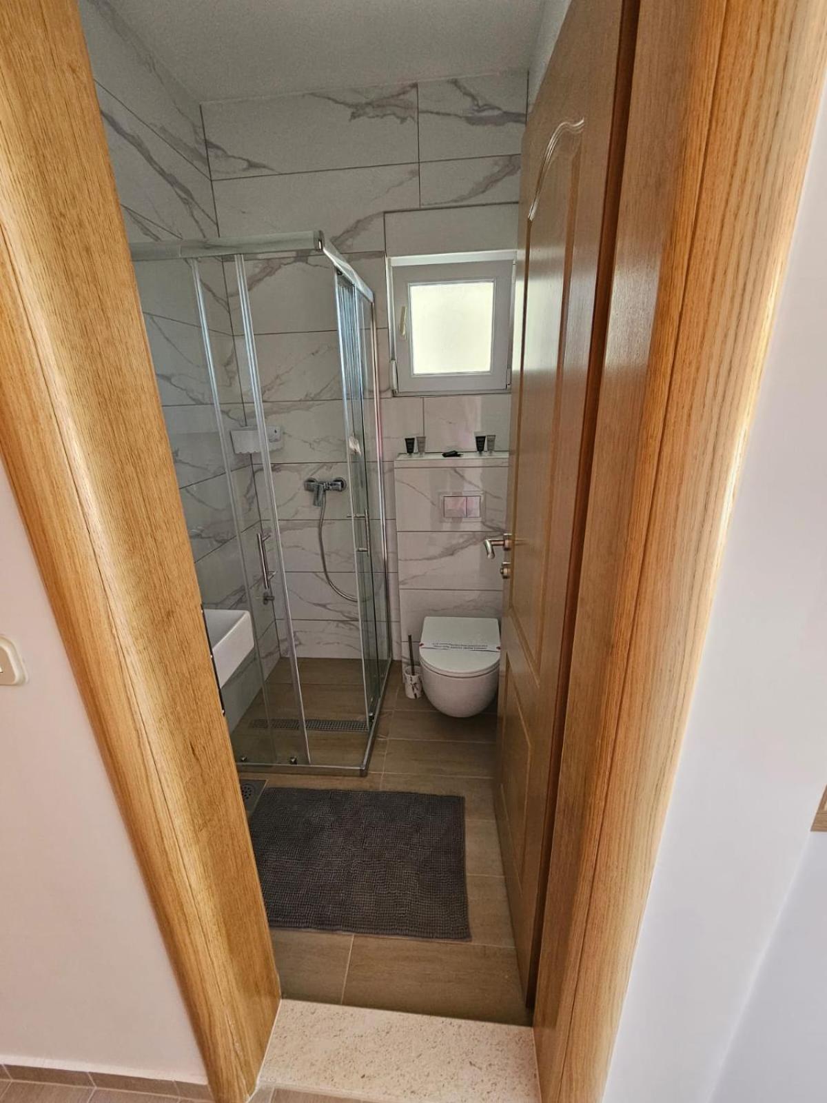 Apartmani Butigan-Tiha Luka ネウム エクステリア 写真
