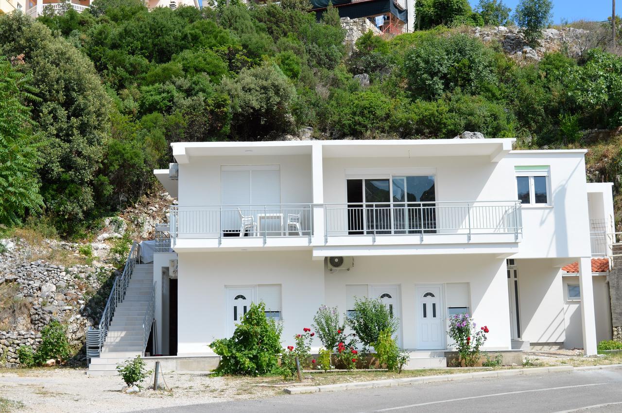 Apartmani Butigan-Tiha Luka ネウム エクステリア 写真